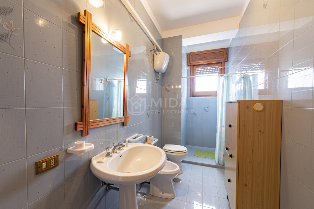 Astrea - Azzurra Apartments