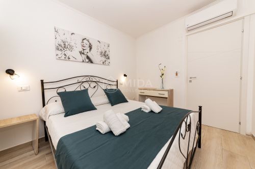 Camera 3 - Lory's House