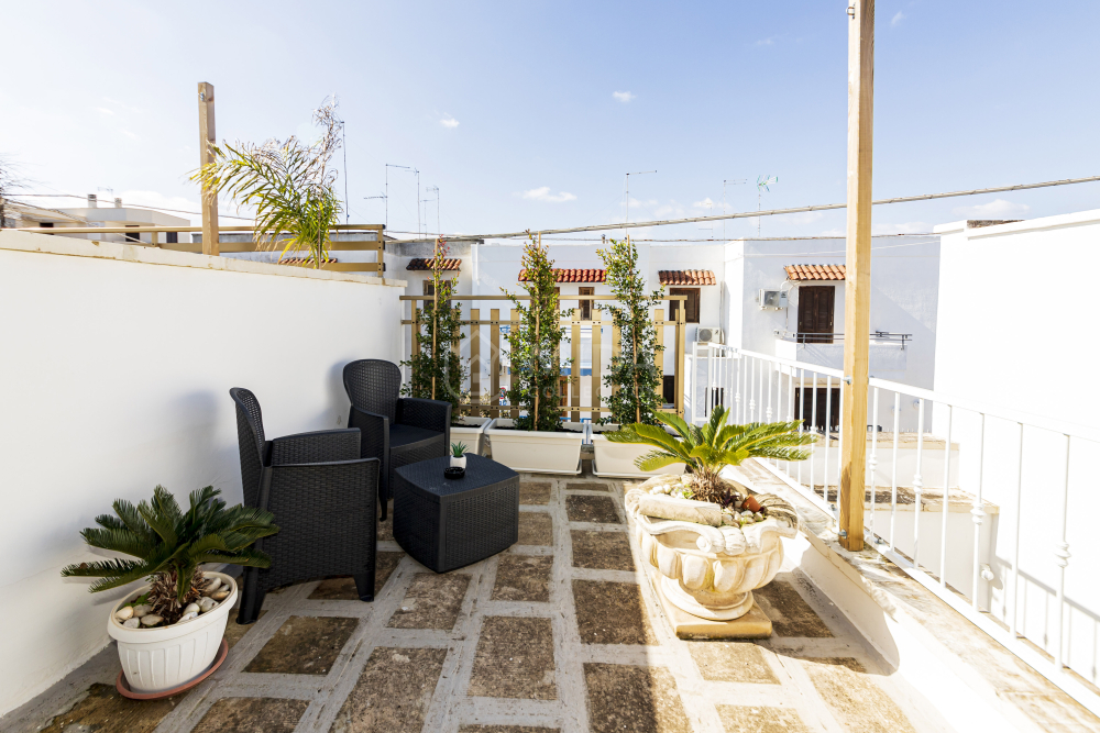 Camera 5 - Lory's House