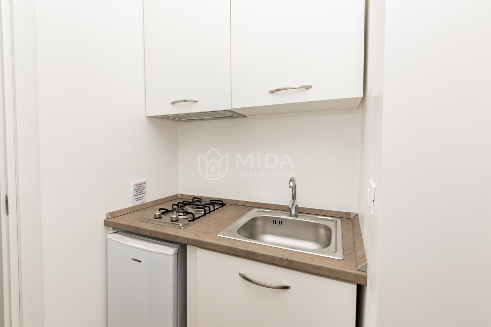 Camera 4 - Lory's House 