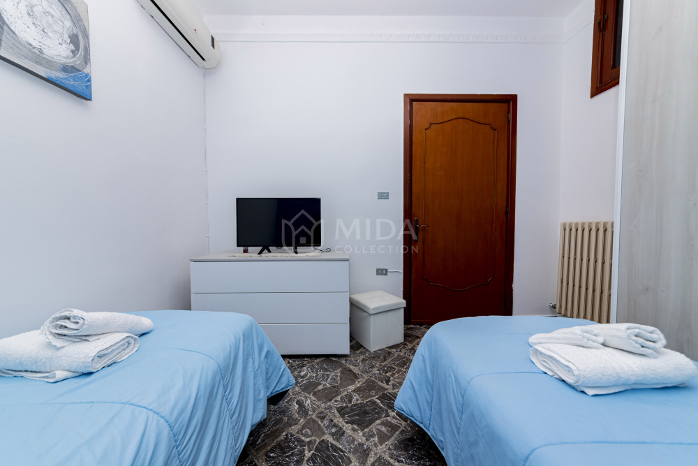 Red Sun - Appartamento Blu