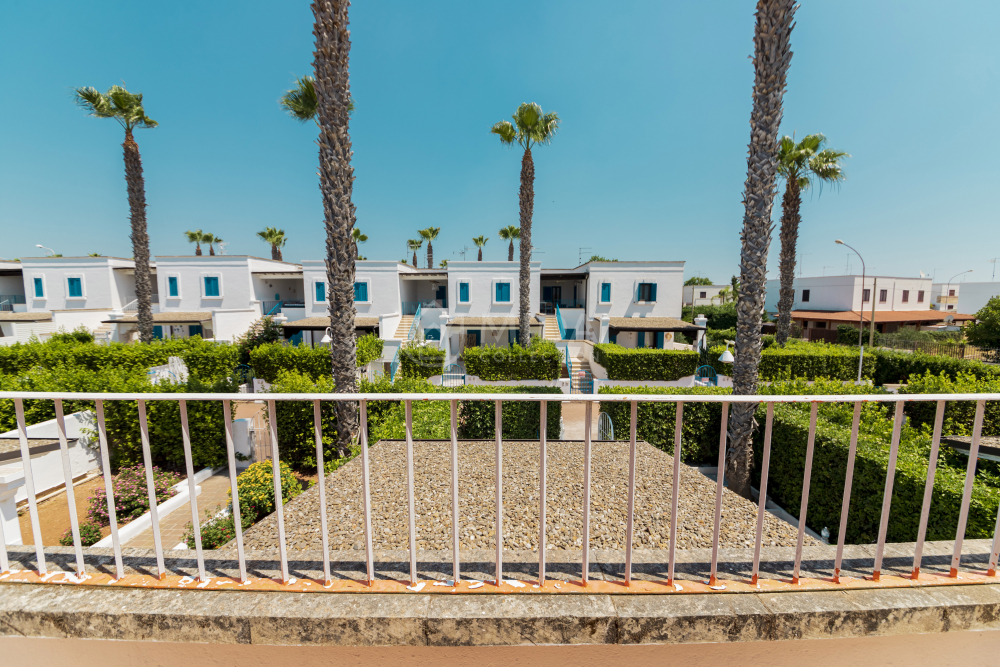 Orange Sun - Chiusurelle Village 