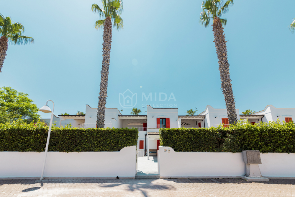 Orange Sun - Chiusurelle Village 