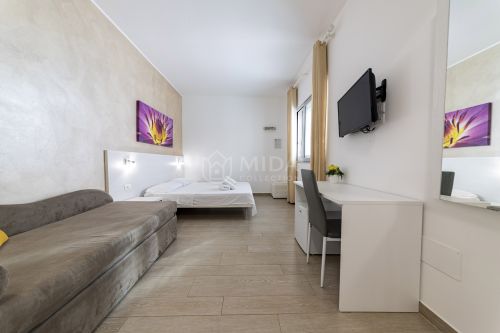 Incantevole 1 - Sabrina's House 