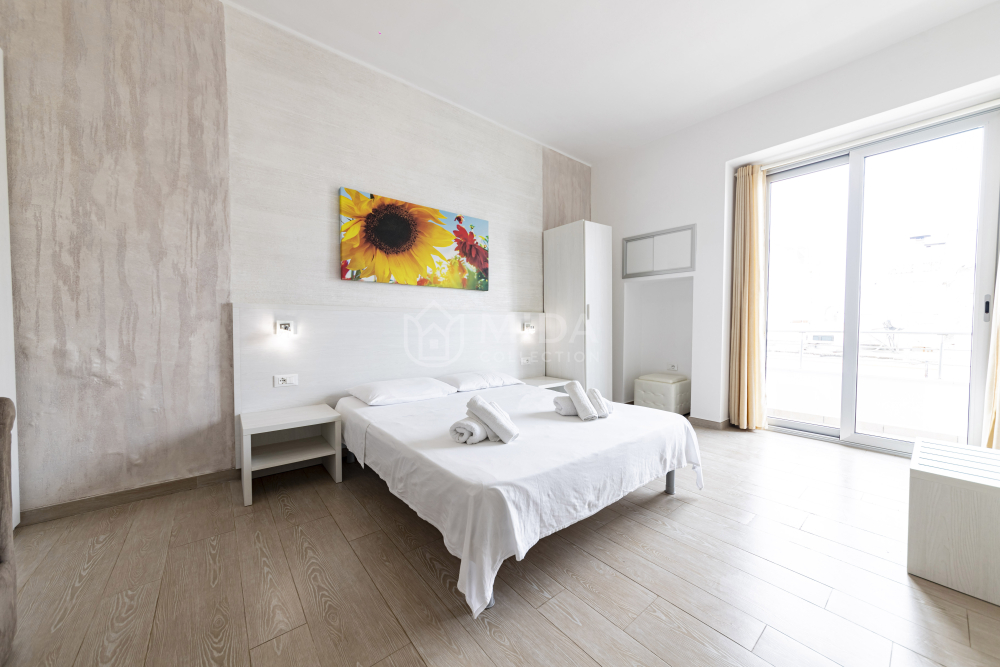 Meravigliosa 3 - Sabrina's House 