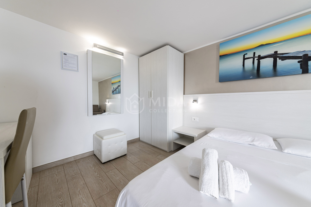 Favolosa 4 - Sabrina's House 