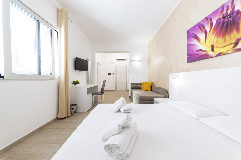 Incantevole 1 - Sabrina's House 