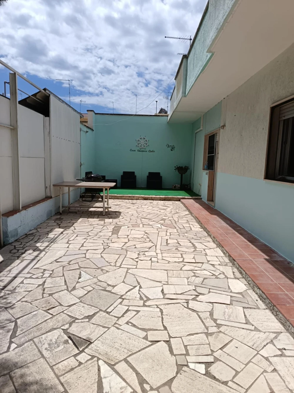 Loto Apartment