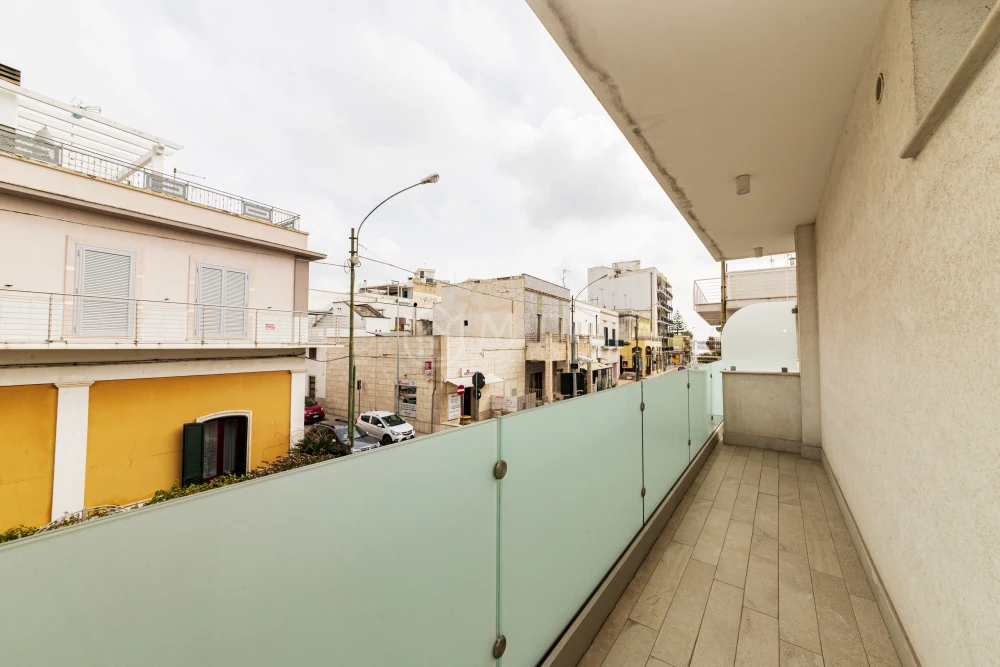 Riviera Luxury - Camera 1