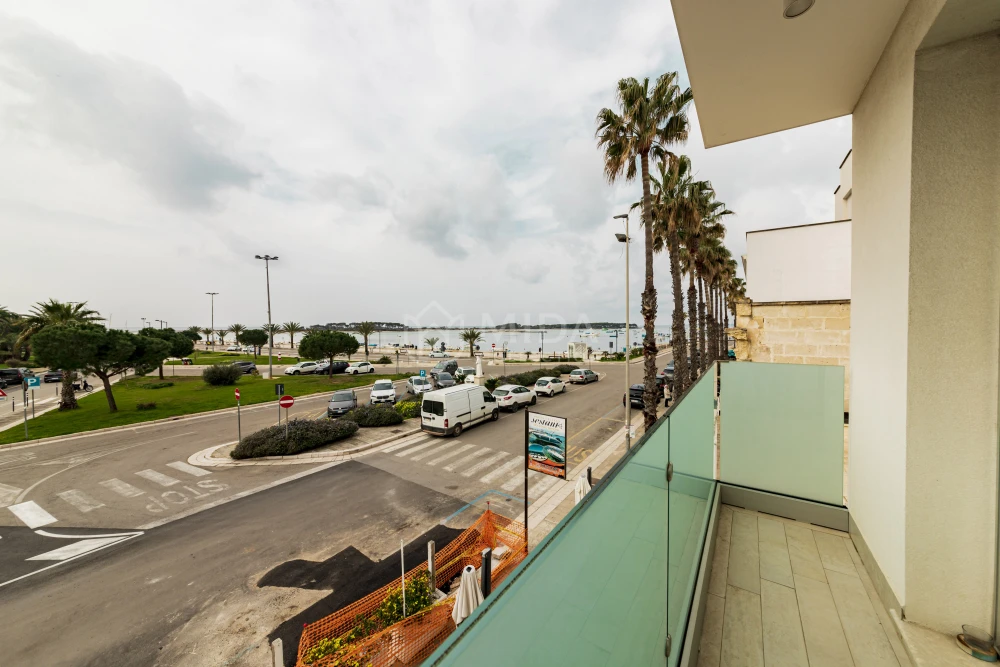 Riviera Luxury - Camera 2