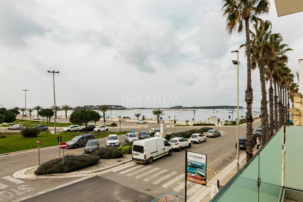 Riviera Luxury - Camera 2