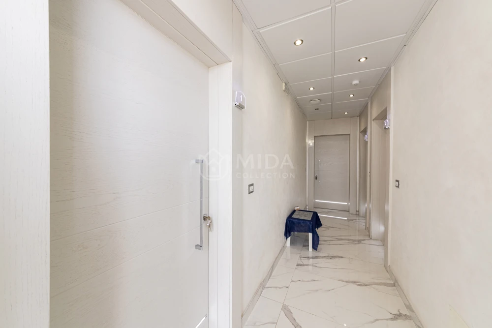 Riviera Luxury - Camera 2