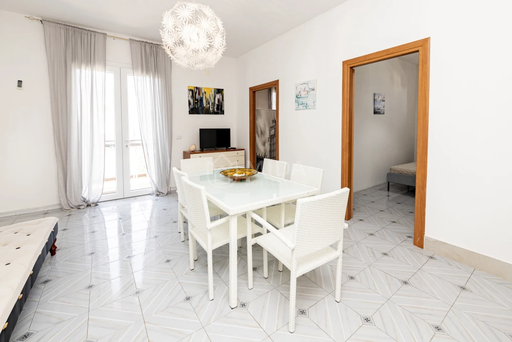 Casa Marina - White Moon 