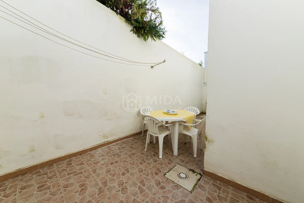 Oceania Apartment 