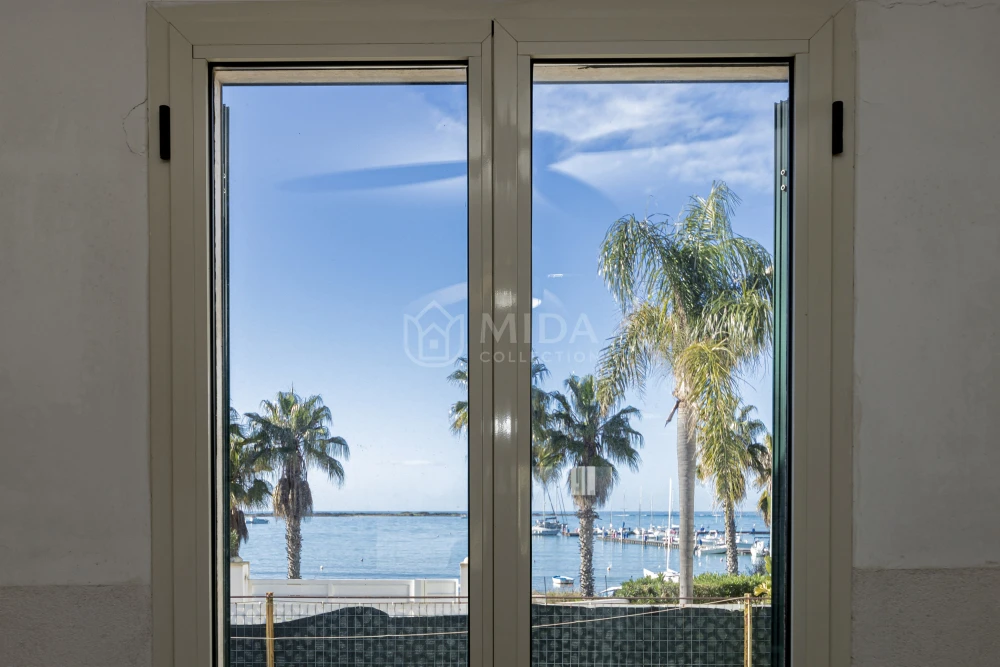 Oblò sul Mare